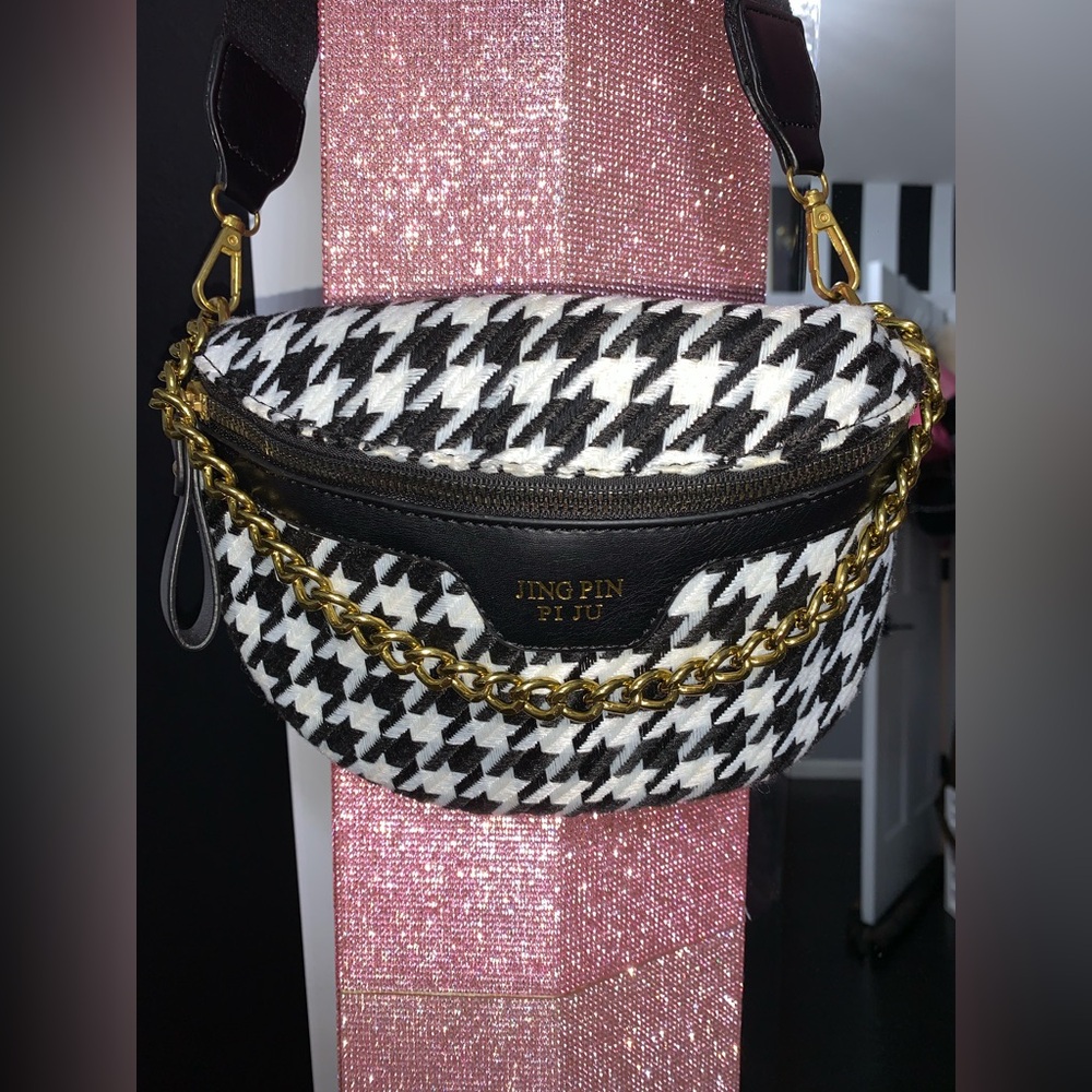Houndstooth Women's Fannypack